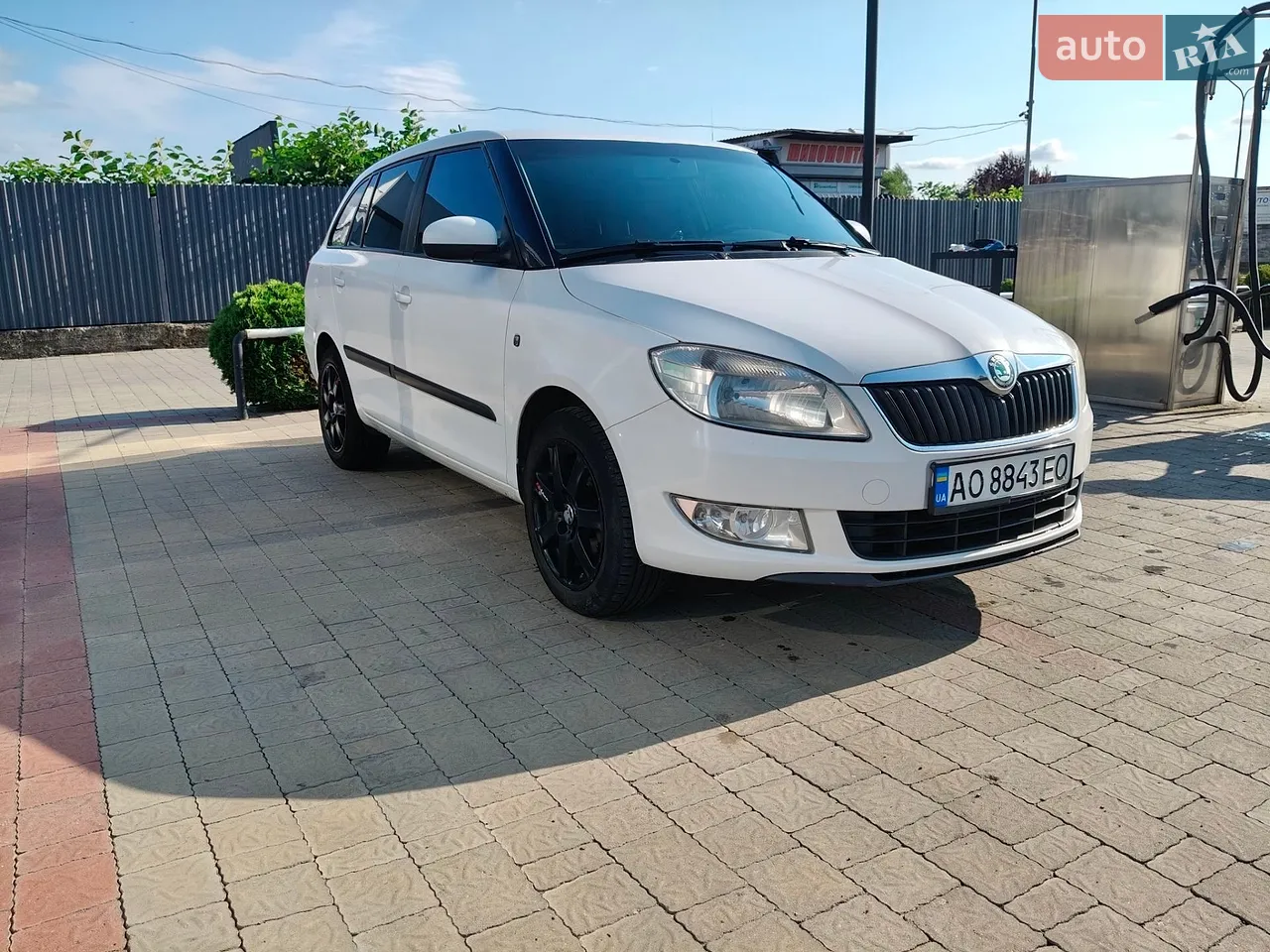 2011 Skoda Fabia - мініатюра 38