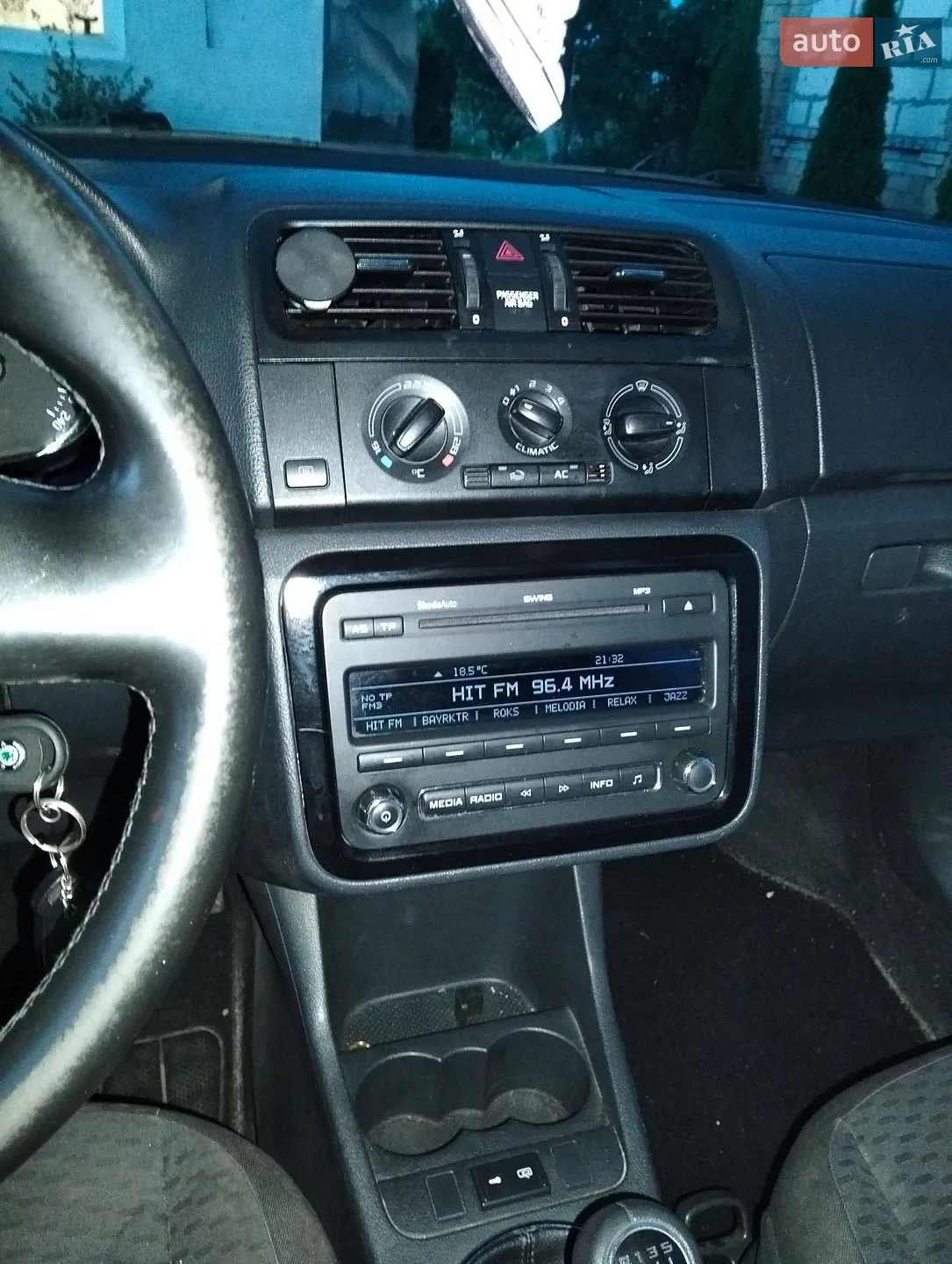 2010 Skoda Fabia - мініатюра 5