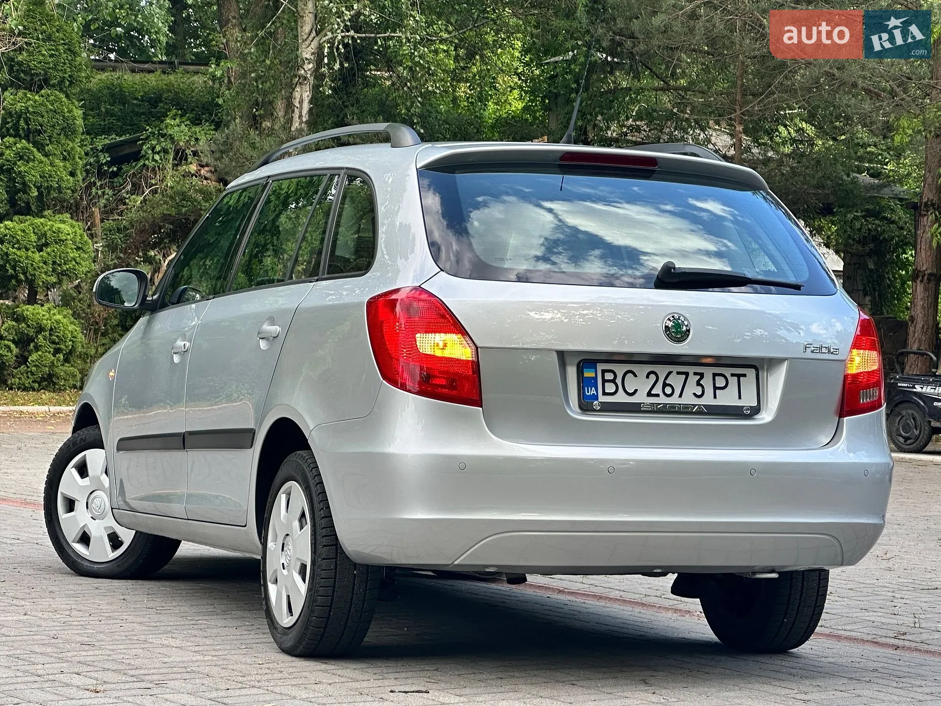 2010 Skoda Fabia - мініатюра 58