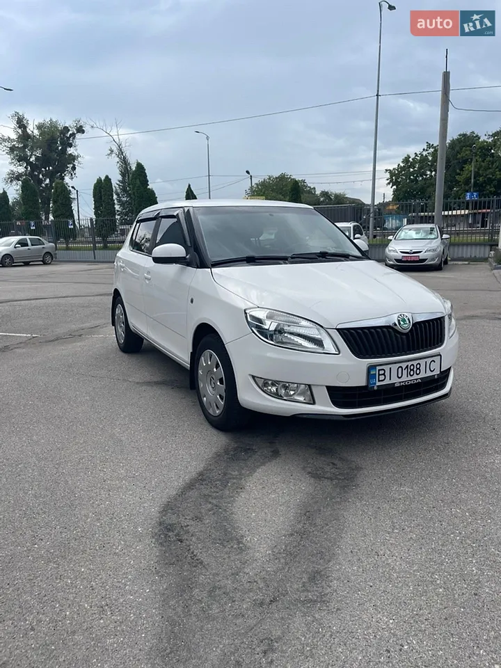 2012 Skoda Fabia - мініатюра 17
