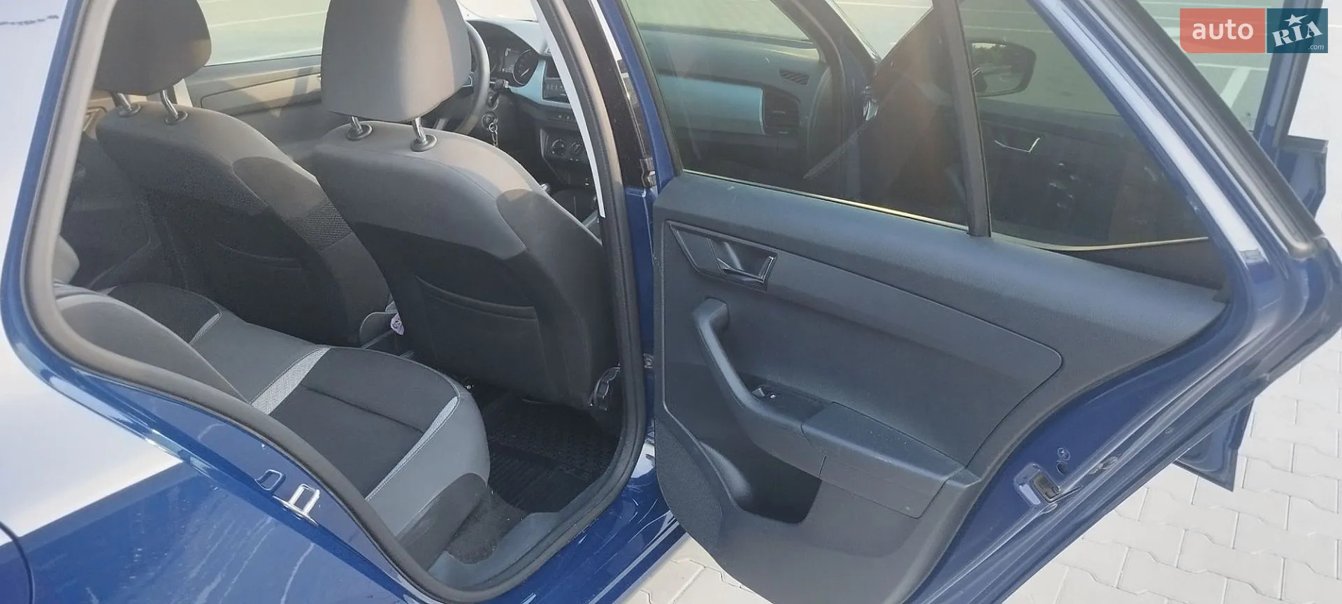 2016 Skoda Fabia - мініатюра 8