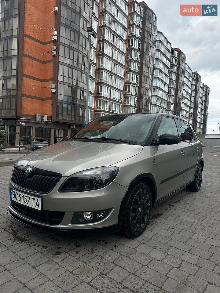 2011 Skoda Fabia - мініатюра 39