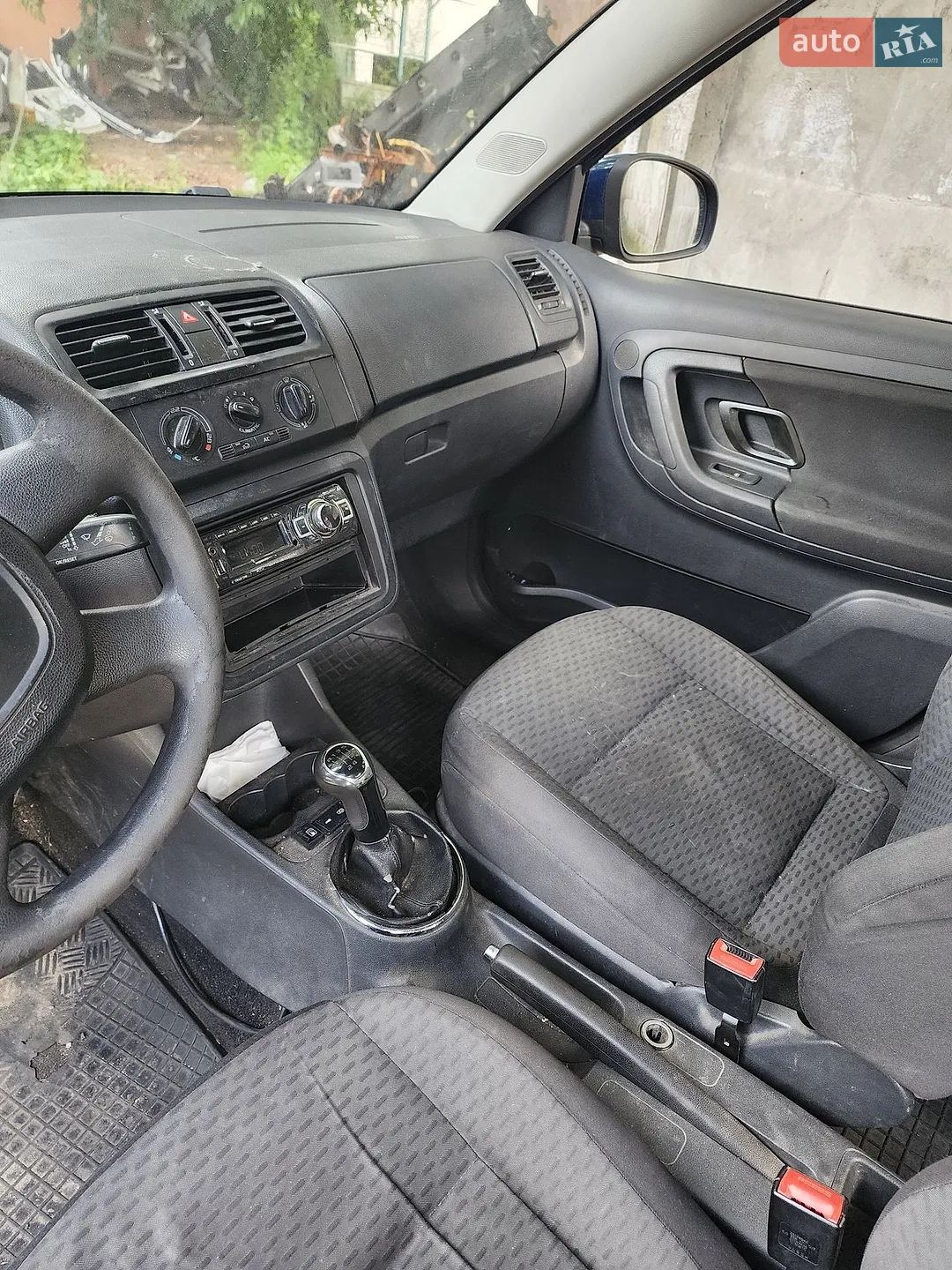 2010 Skoda Fabia - мініатюра 5