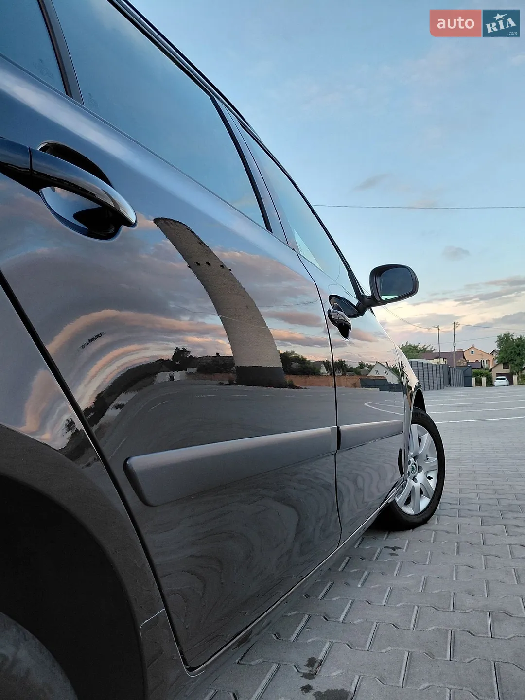 2010 Skoda Fabia - мініатюра 10
