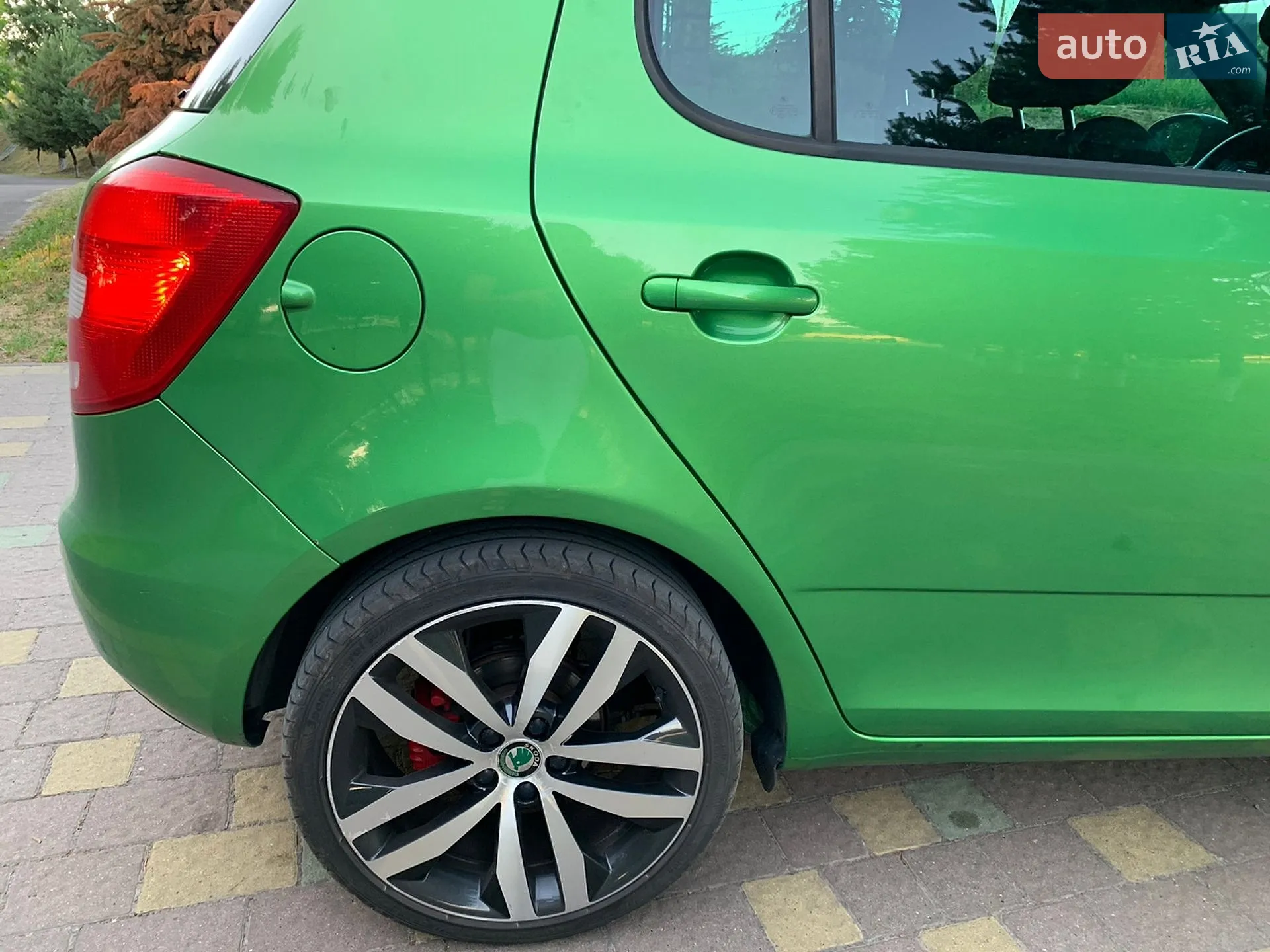 2011 Skoda Fabia - мініатюра 6