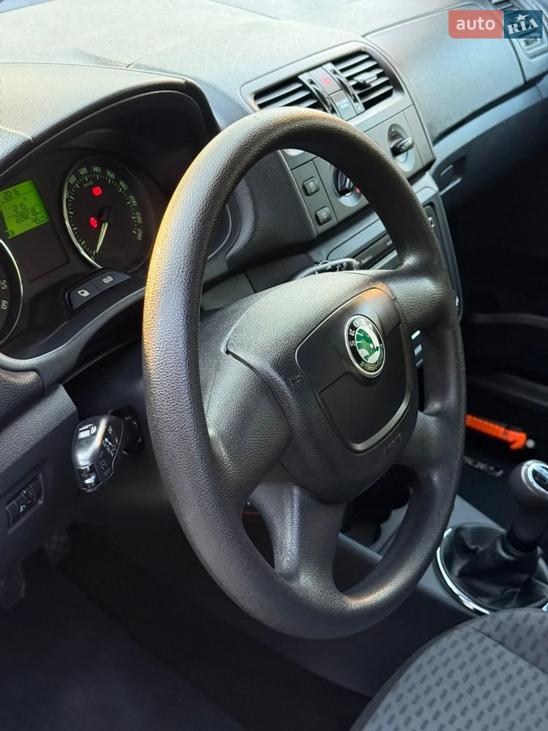 2011 Skoda Fabia - мініатюра 28