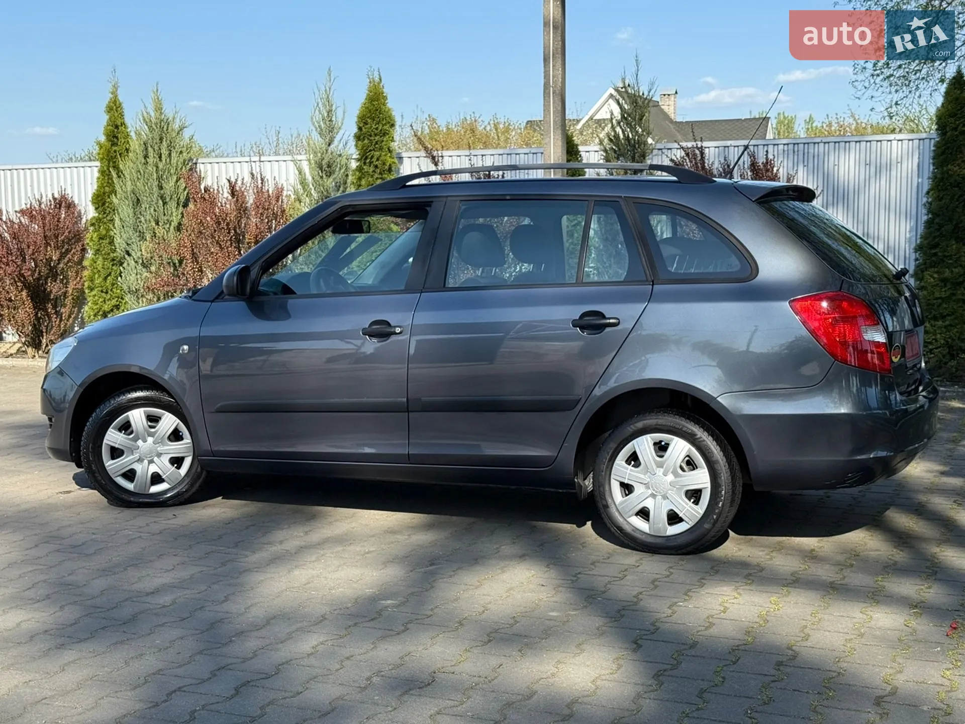 2010 Skoda Fabia - мініатюра 116