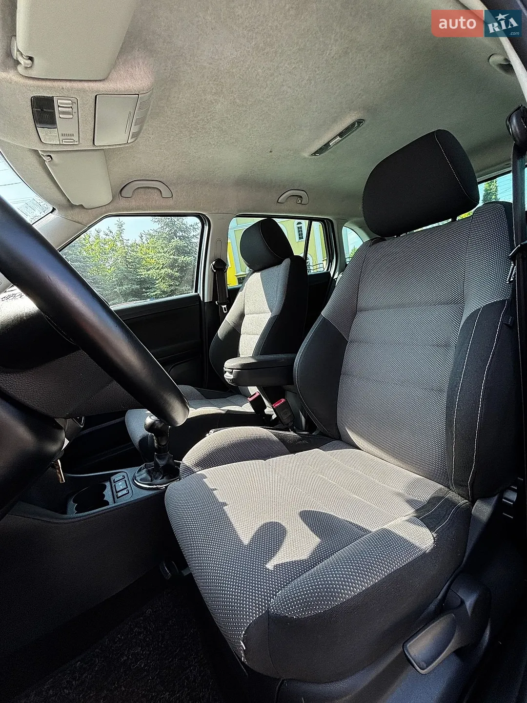 2010 Skoda Fabia - мініатюра 19