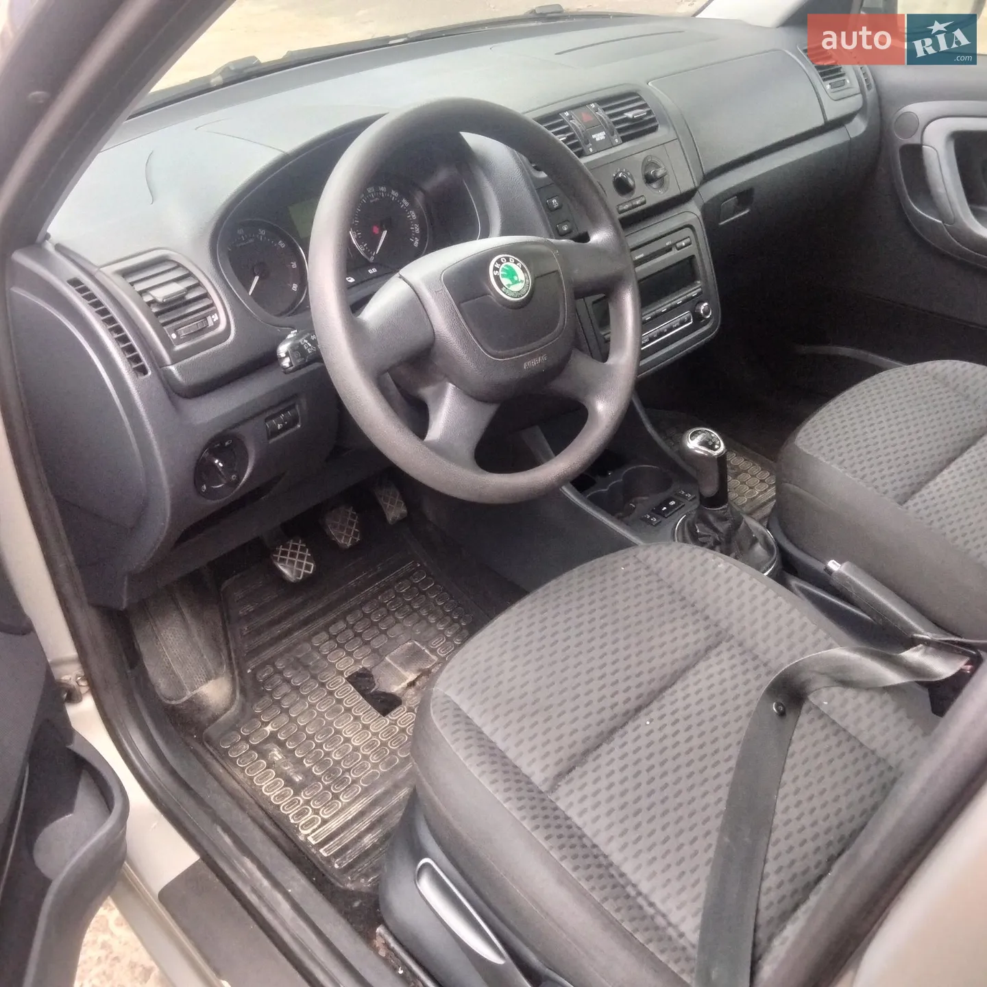 2012 Skoda Fabia - мініатюра 8