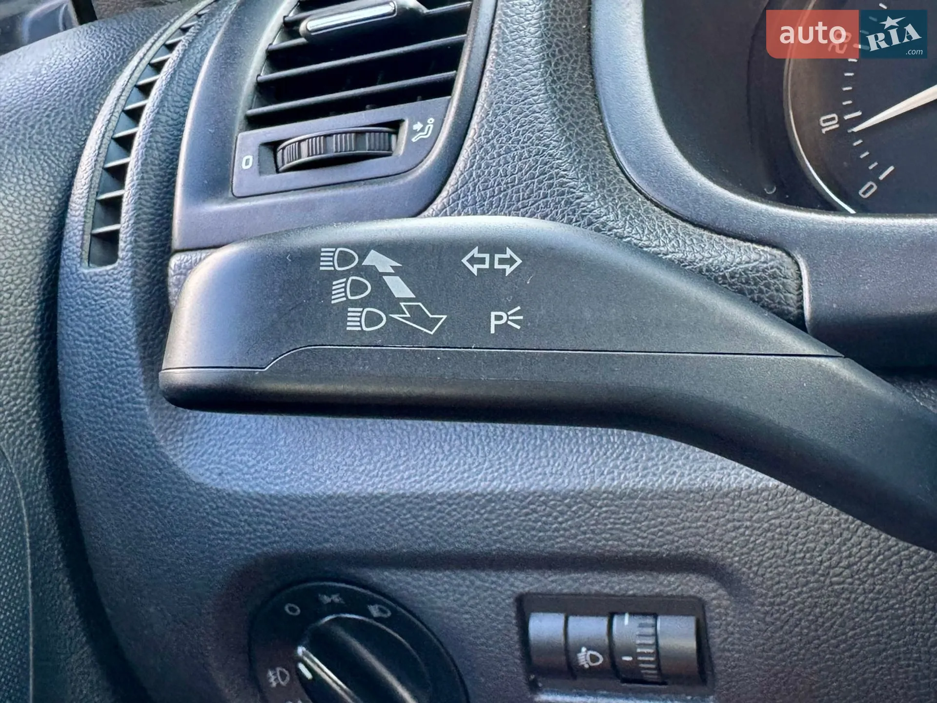 2012 Skoda Fabia - мініатюра 20