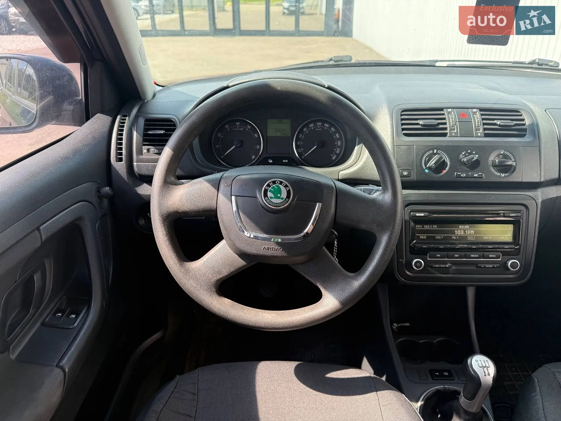 2011 Skoda Fabia - мініатюра 14