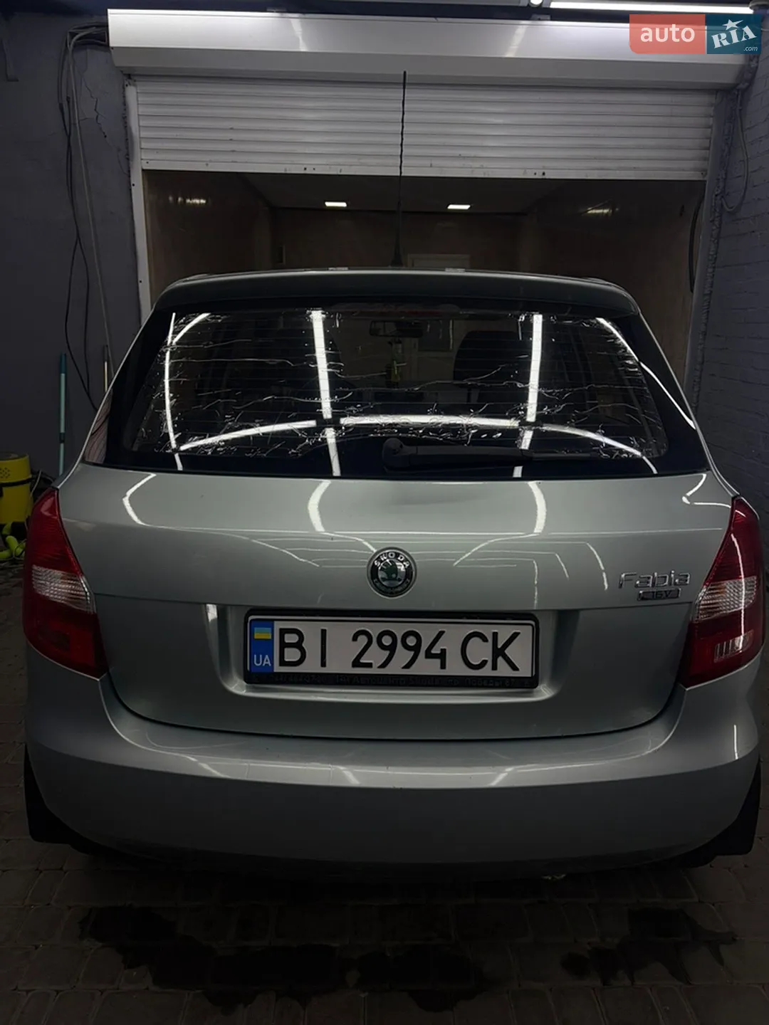 2010 Skoda Fabia - мініатюра 3