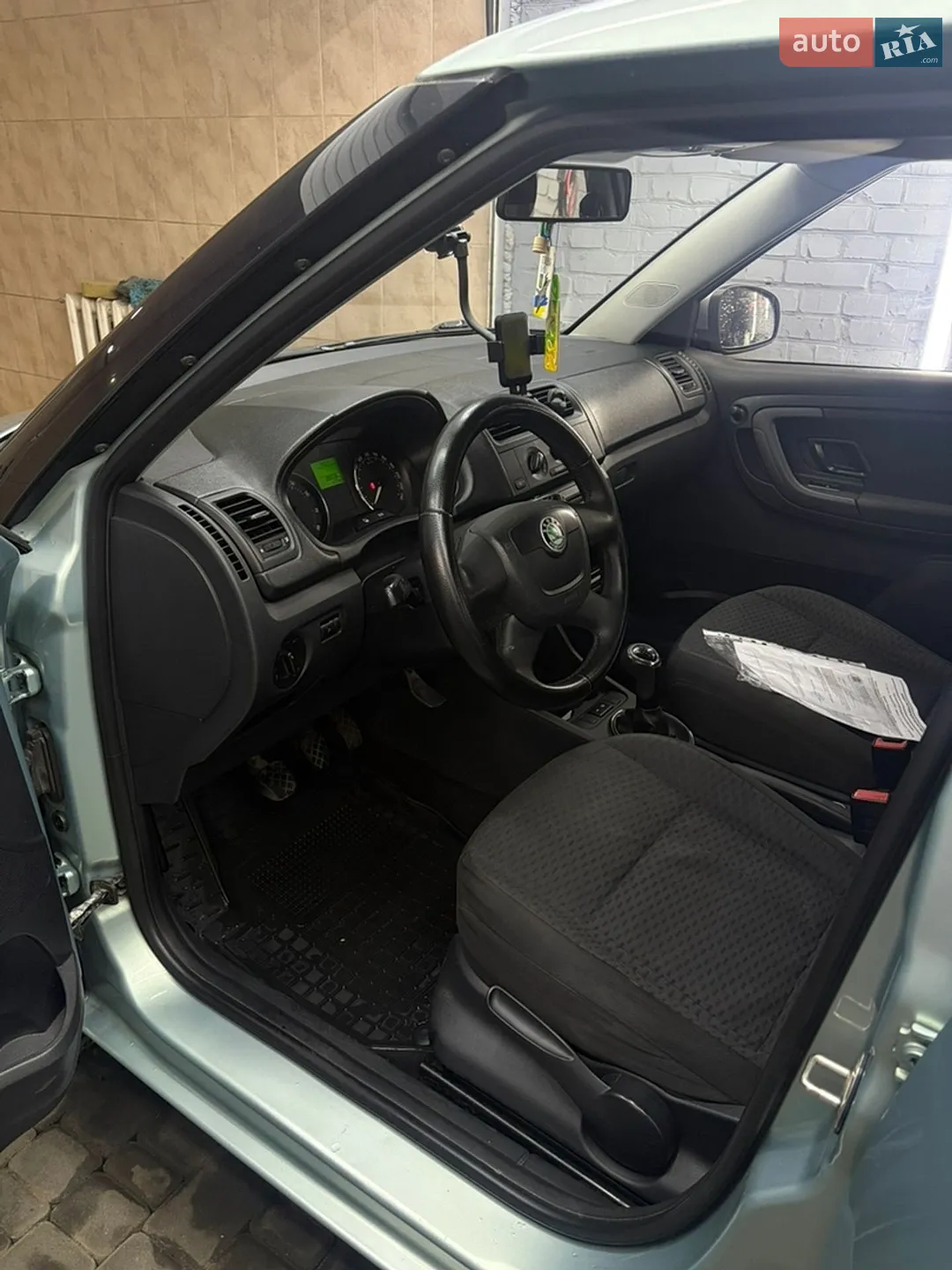 2010 Skoda Fabia - мініатюра 8