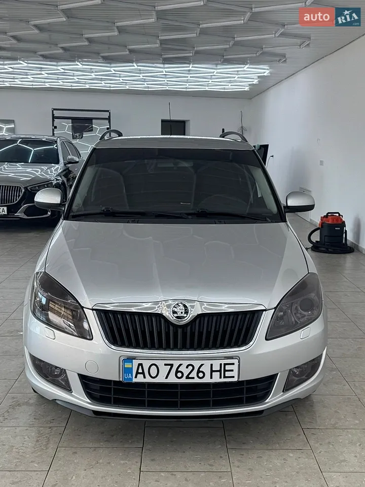 2012 Skoda Fabia - мініатюра 14