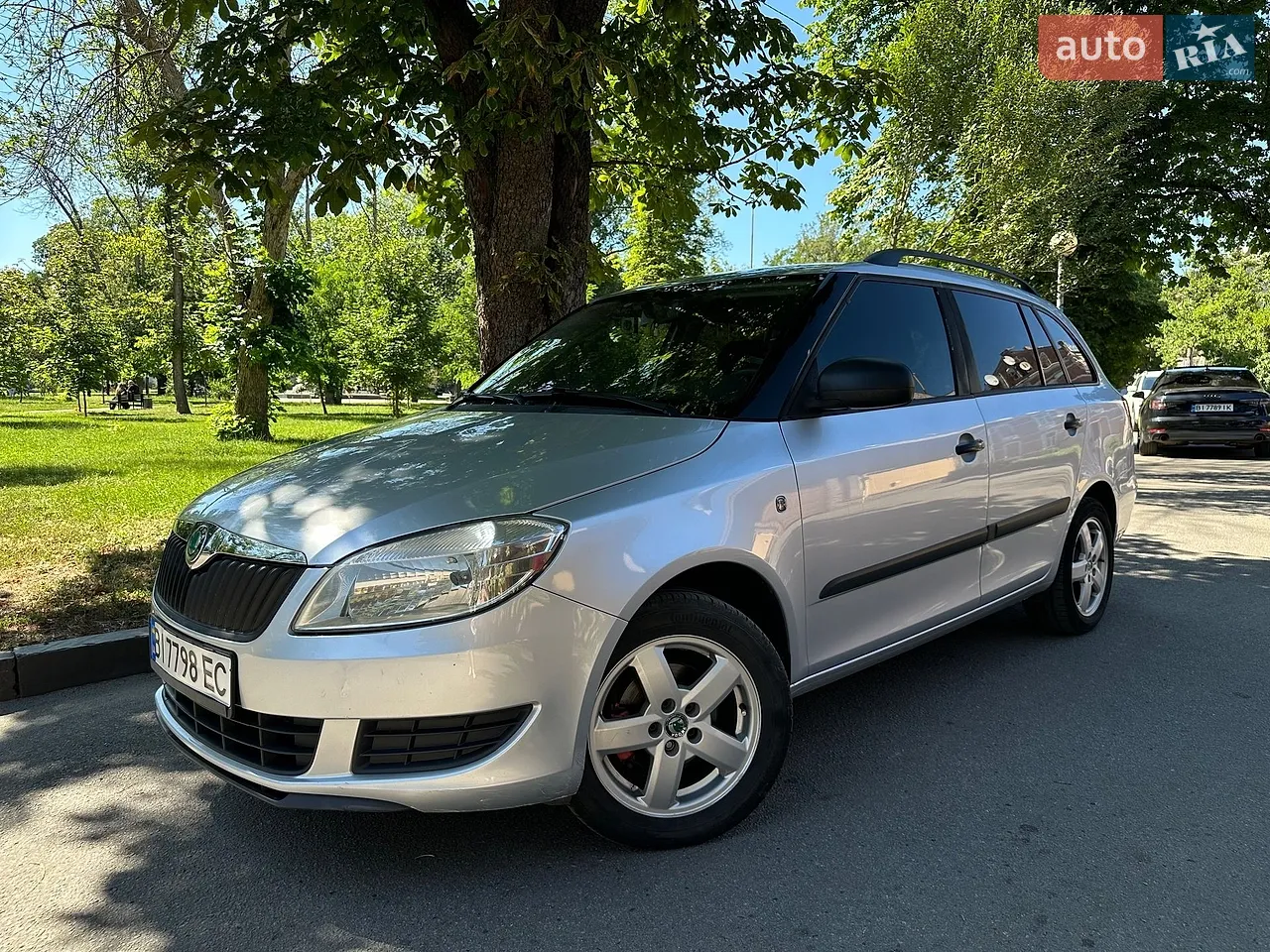 2012 Skoda Fabia - мініатюра 12