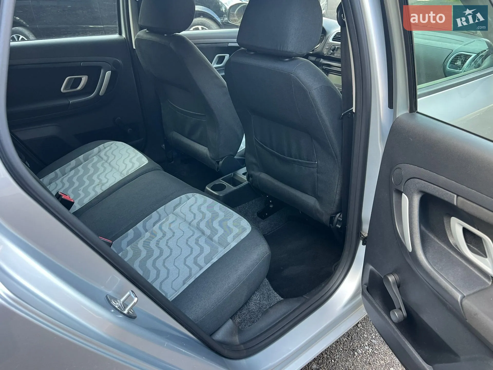 2010 Skoda Fabia - мініатюра 40