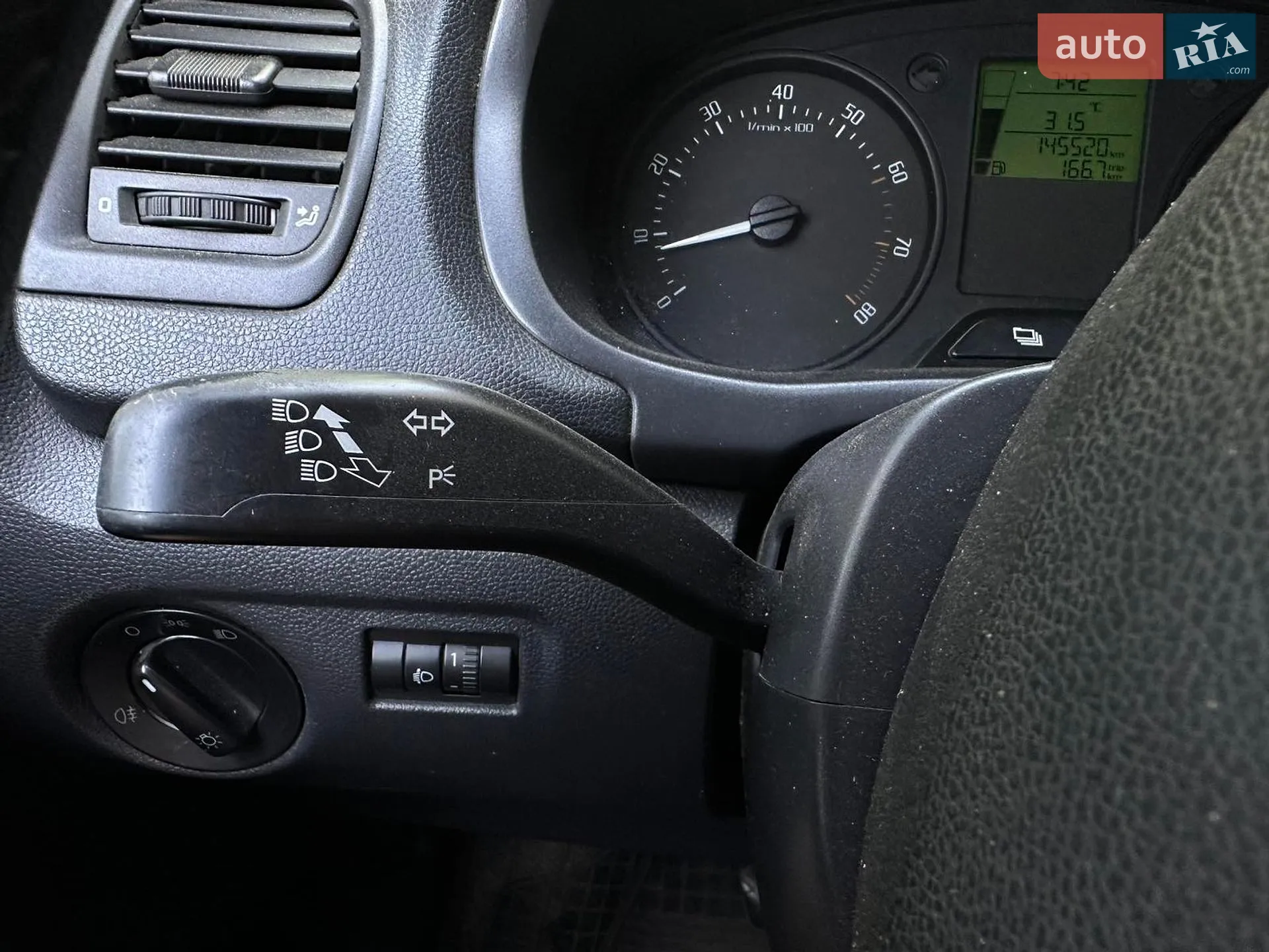 2012 Skoda Fabia - мініатюра 28