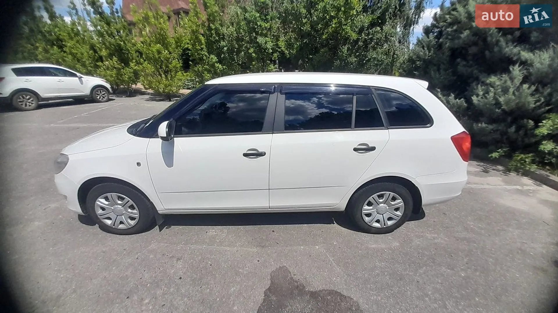 2010 Skoda Fabia - мініатюра 4