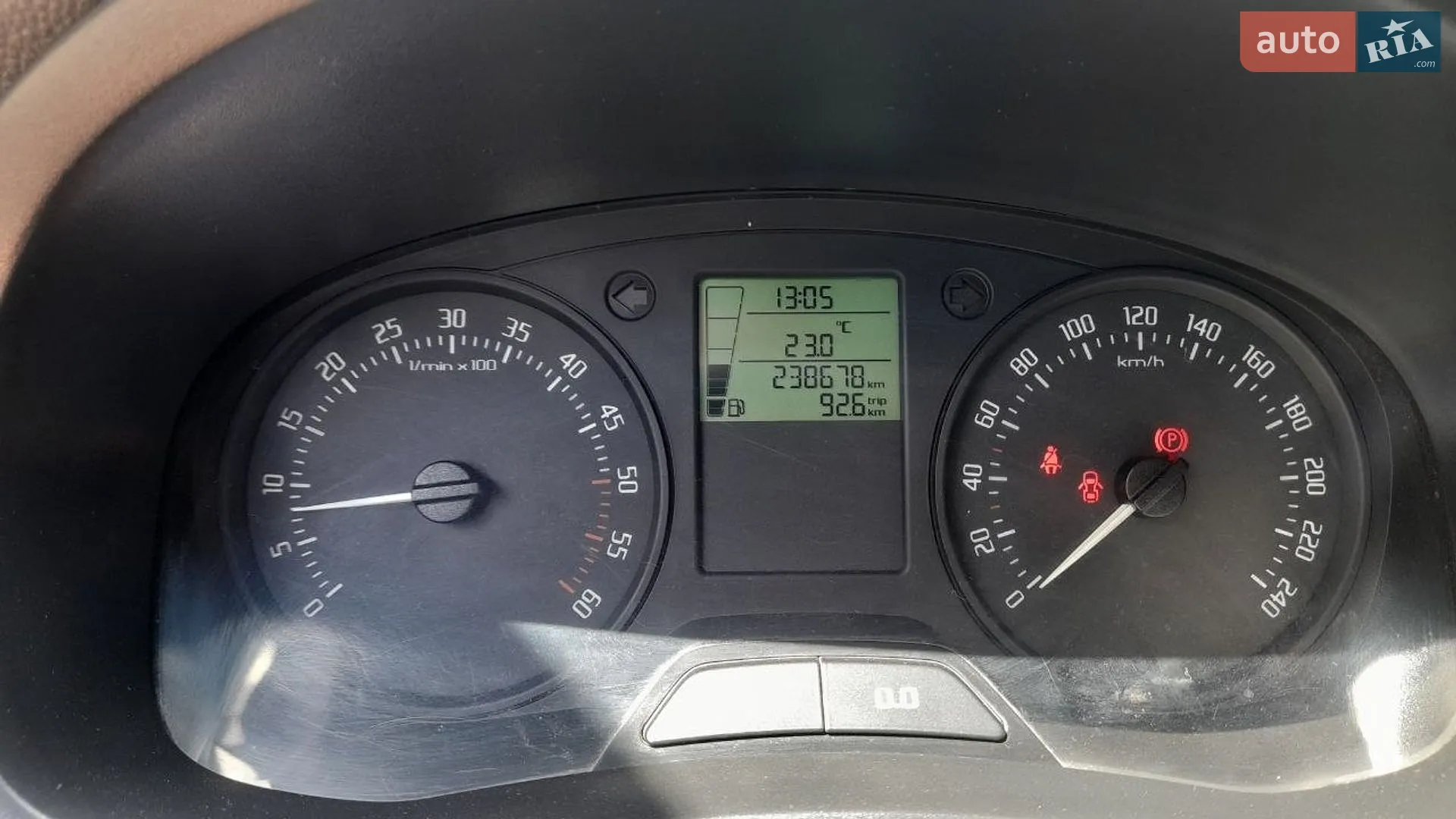 2010 Skoda Fabia - мініатюра 15