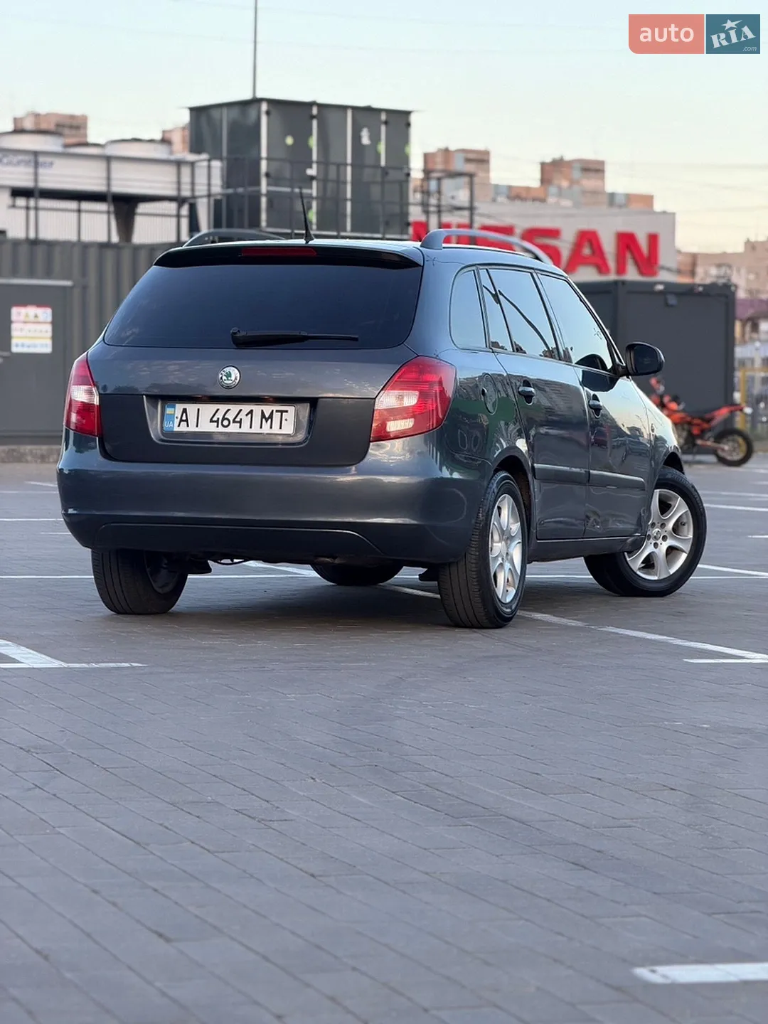 2010 Skoda Fabia - мініатюра 11