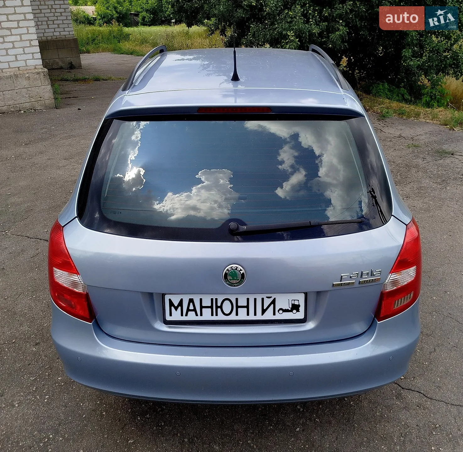 2010 Skoda Fabia - мініатюра 13