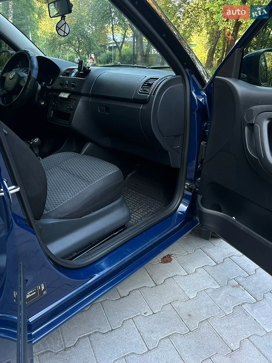 2011 Skoda Fabia - мініатюра 21