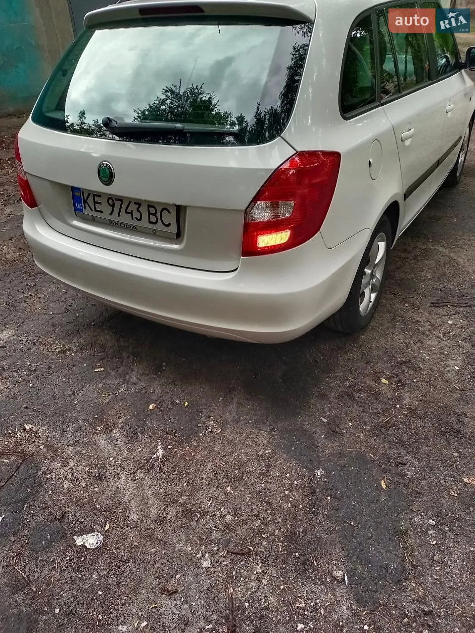 2011 Skoda Fabia - мініатюра 9
