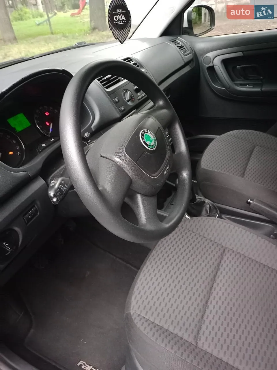 2011 Skoda Fabia - мініатюра 25