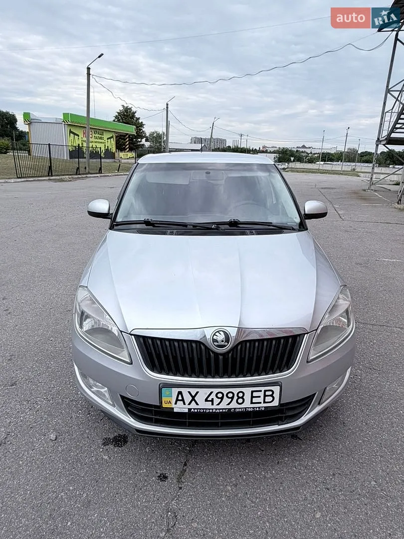 2013 Skoda Fabia - мініатюра 7