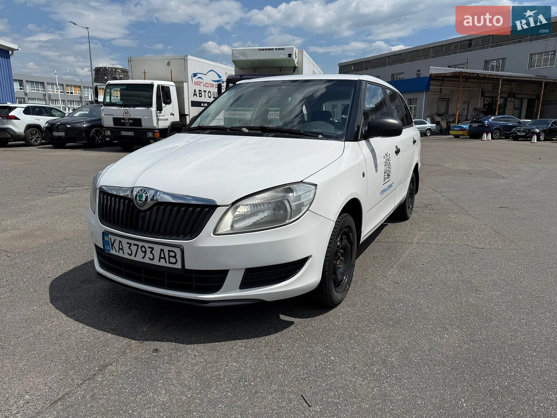2012 Skoda Fabia - мініатюра 2