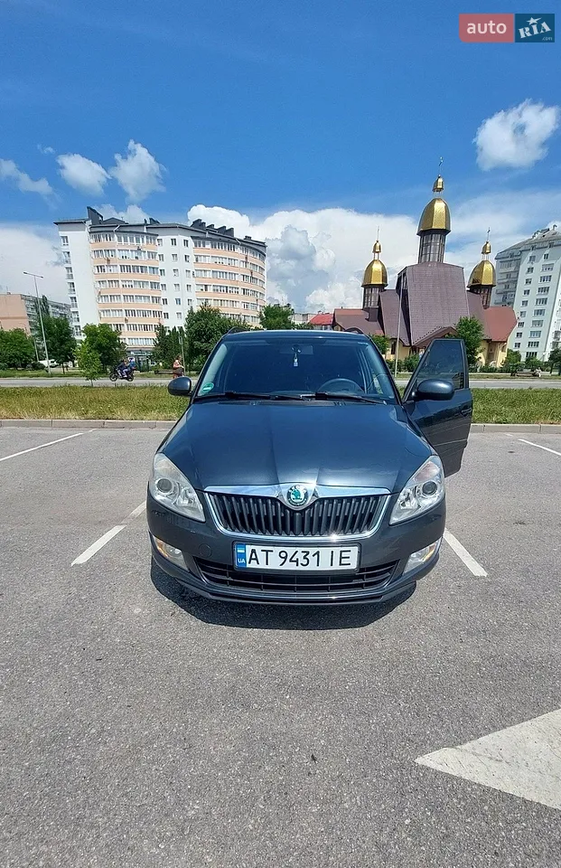2010 Skoda Fabia - мініатюра 16