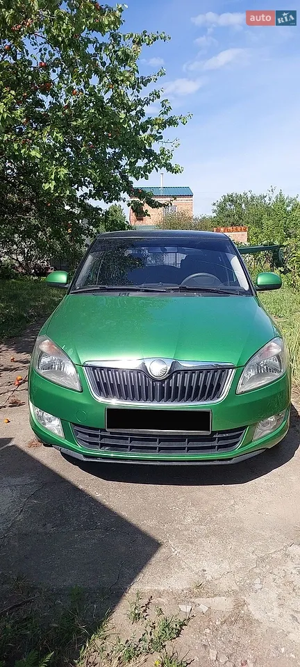 2012 Skoda Fabia - мініатюра 6