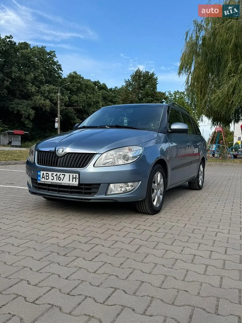 2010 Skoda Fabia - мініатюра 13