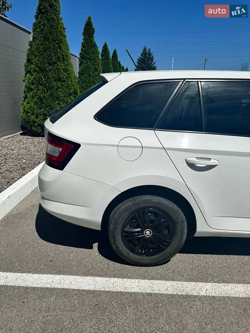 2018 Skoda Fabia - мініатюра 4