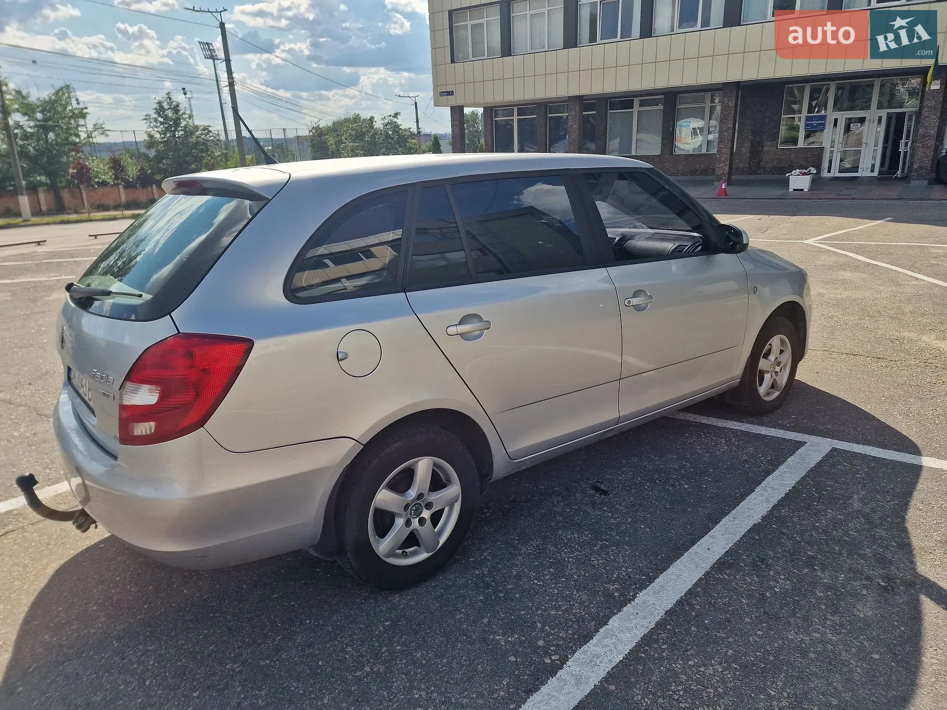 2011 Skoda Fabia - мініатюра 4