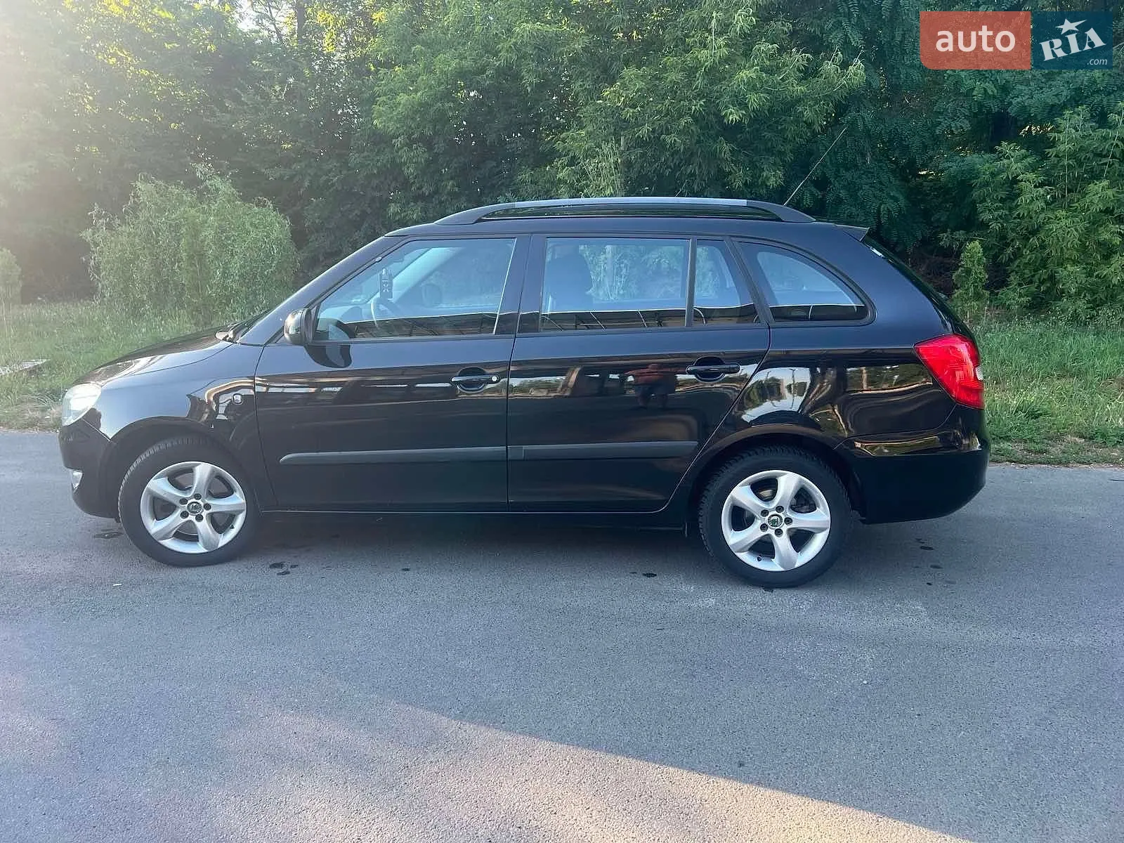 2011 Skoda Fabia - мініатюра 5