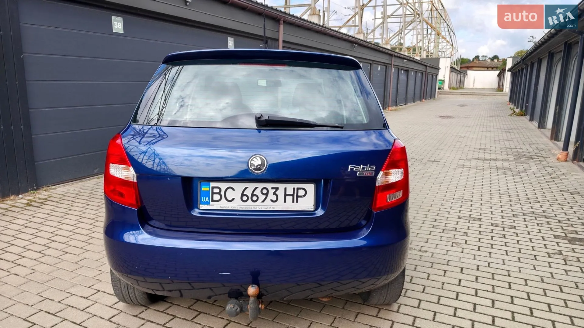 2010 Skoda Fabia - мініатюра 4