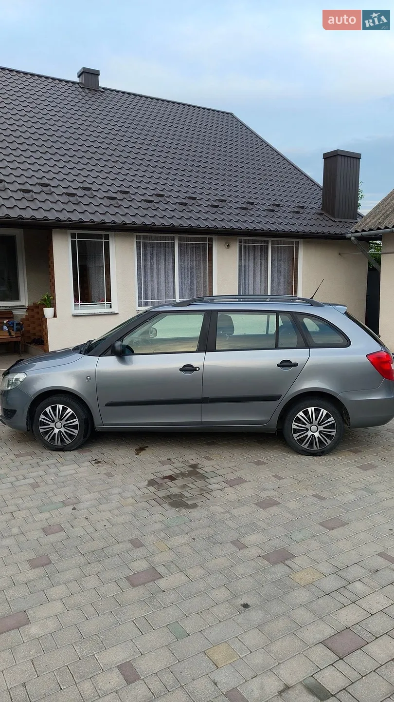 2013 Skoda Fabia - мініатюра 4