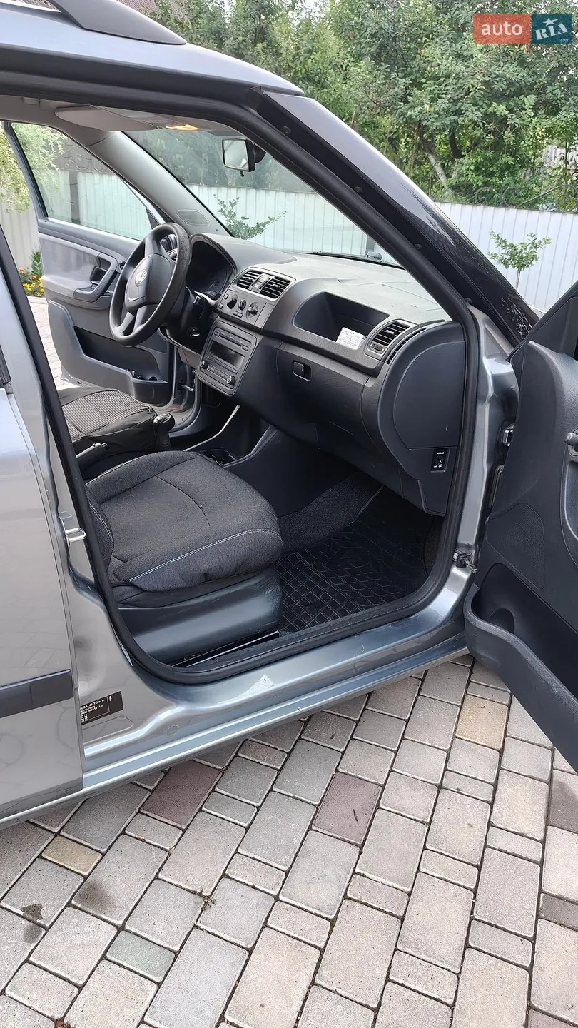 2013 Skoda Fabia - мініатюра 11