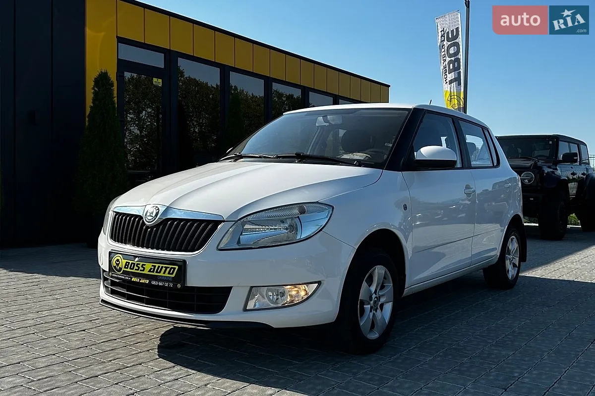 2012 Skoda Fabia - мініатюра 3