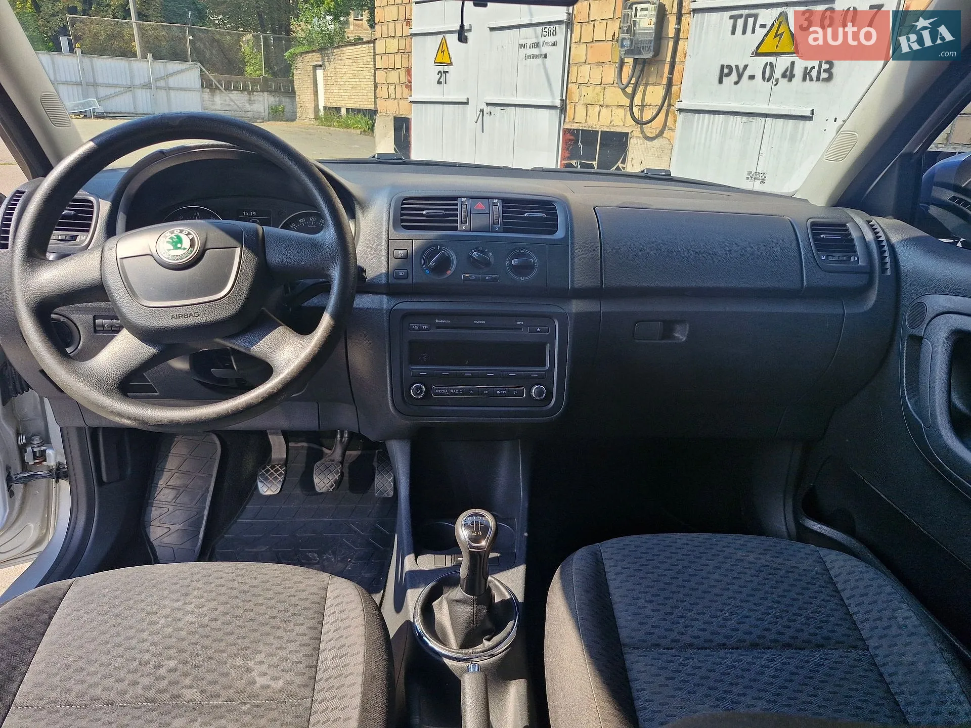 2012 Skoda Fabia - мініатюра 11
