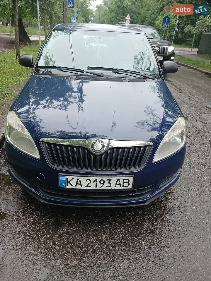 2010 Skoda Fabia - мініатюра 14