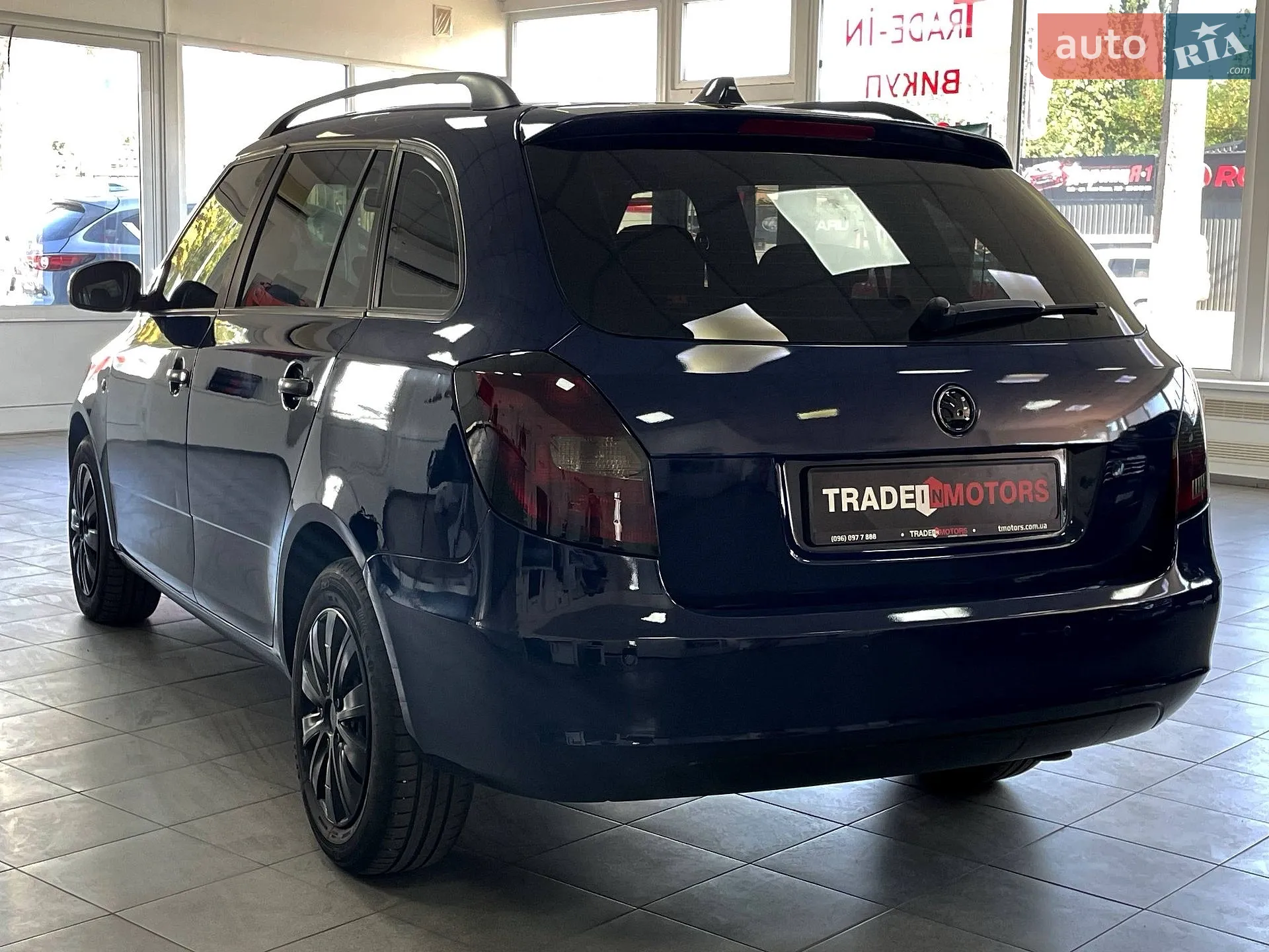 2011 Skoda Fabia - мініатюра 6