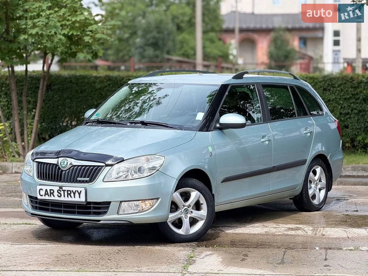 2011 Skoda Fabia - мініатюра 6