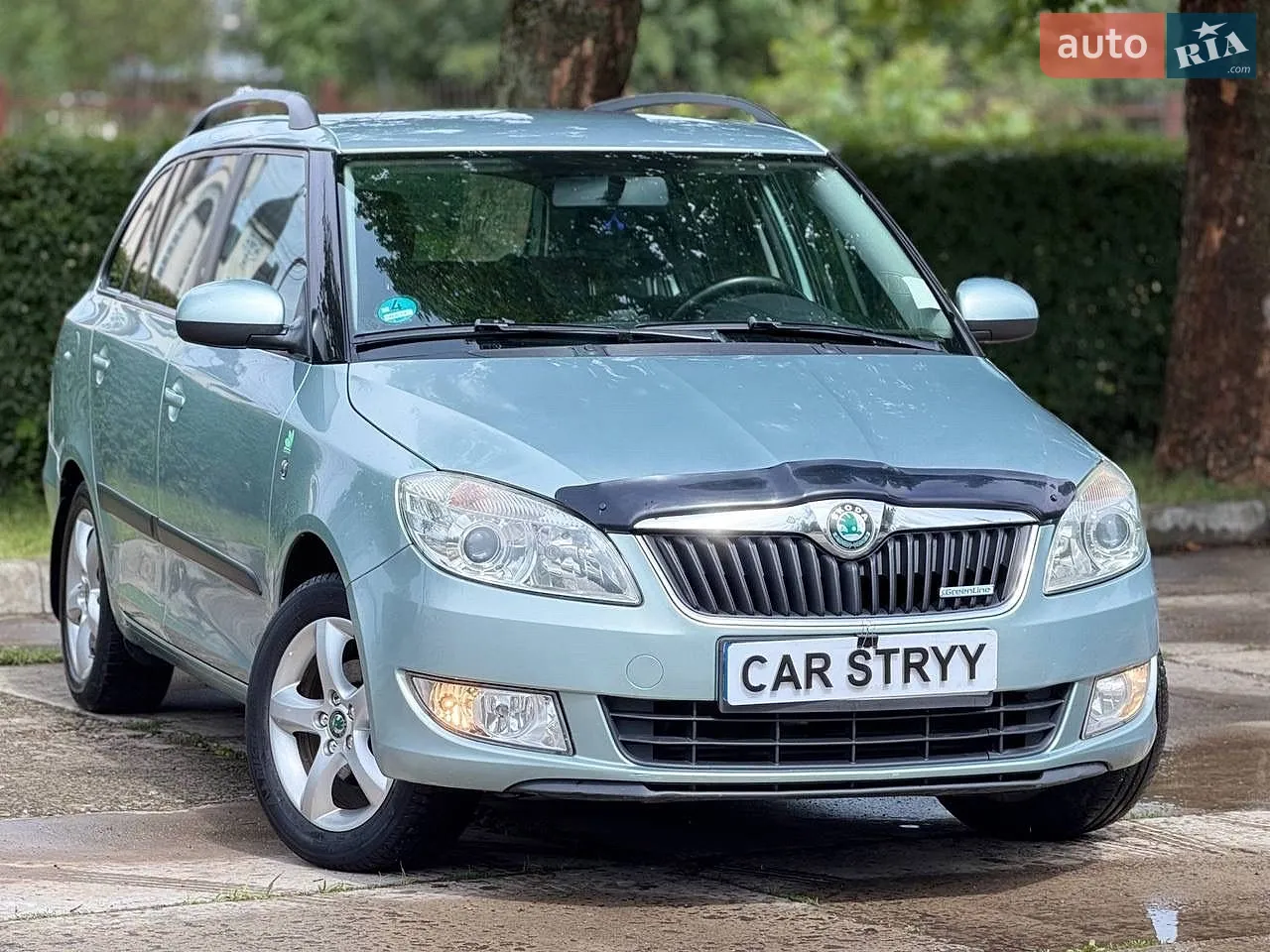 2011 Skoda Fabia - мініатюра 8