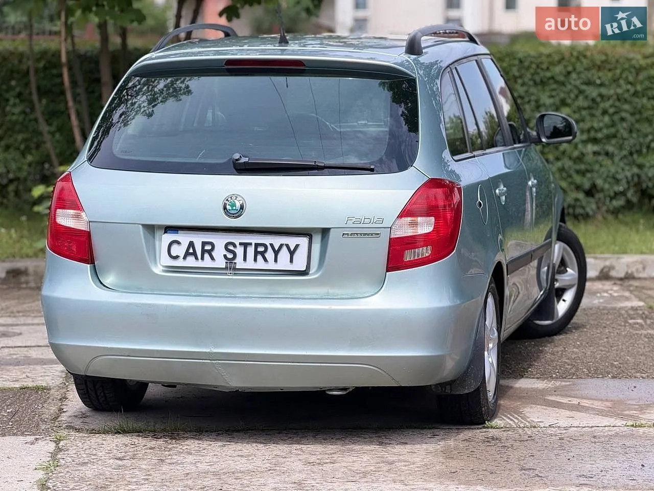2011 Skoda Fabia - мініатюра 14