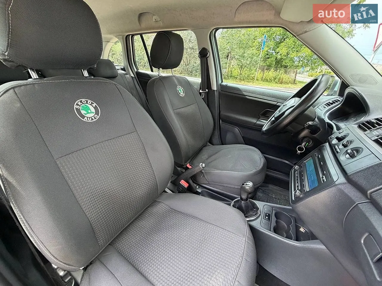 2011 Skoda Fabia - мініатюра 35