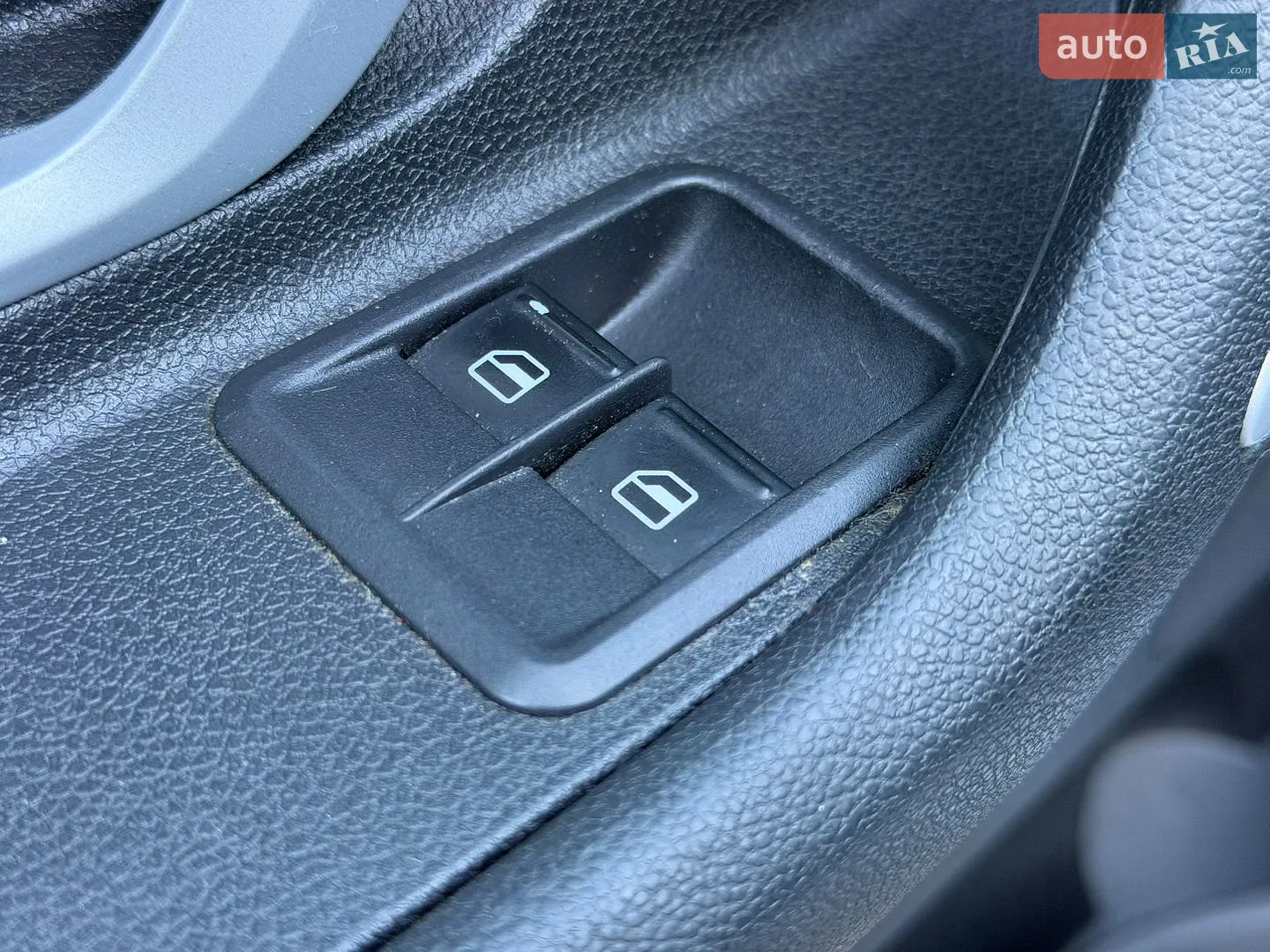 2010 Skoda Fabia - мініатюра 24