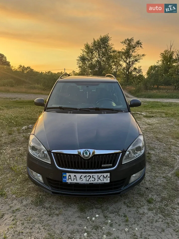 2012 Skoda Fabia - мініатюра 21