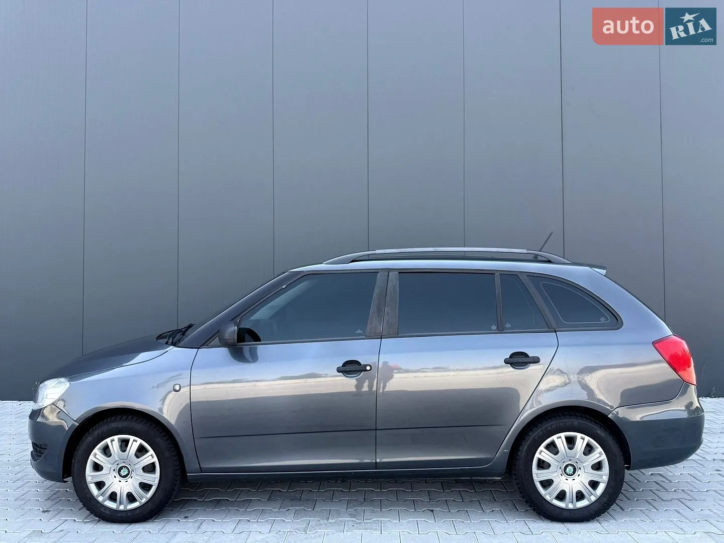 2012 Skoda Fabia - мініатюра 9